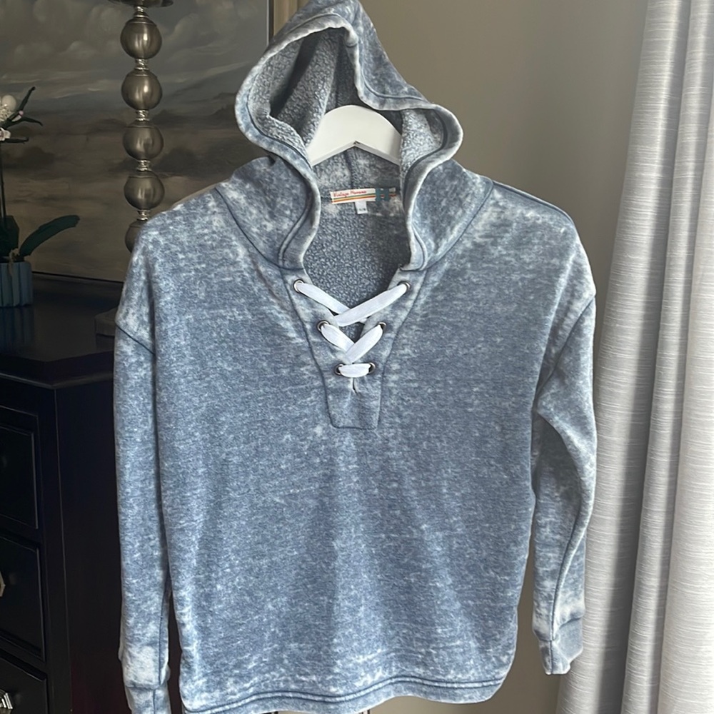 Vintage Havana girls XL(16) weathered pullover hoodie